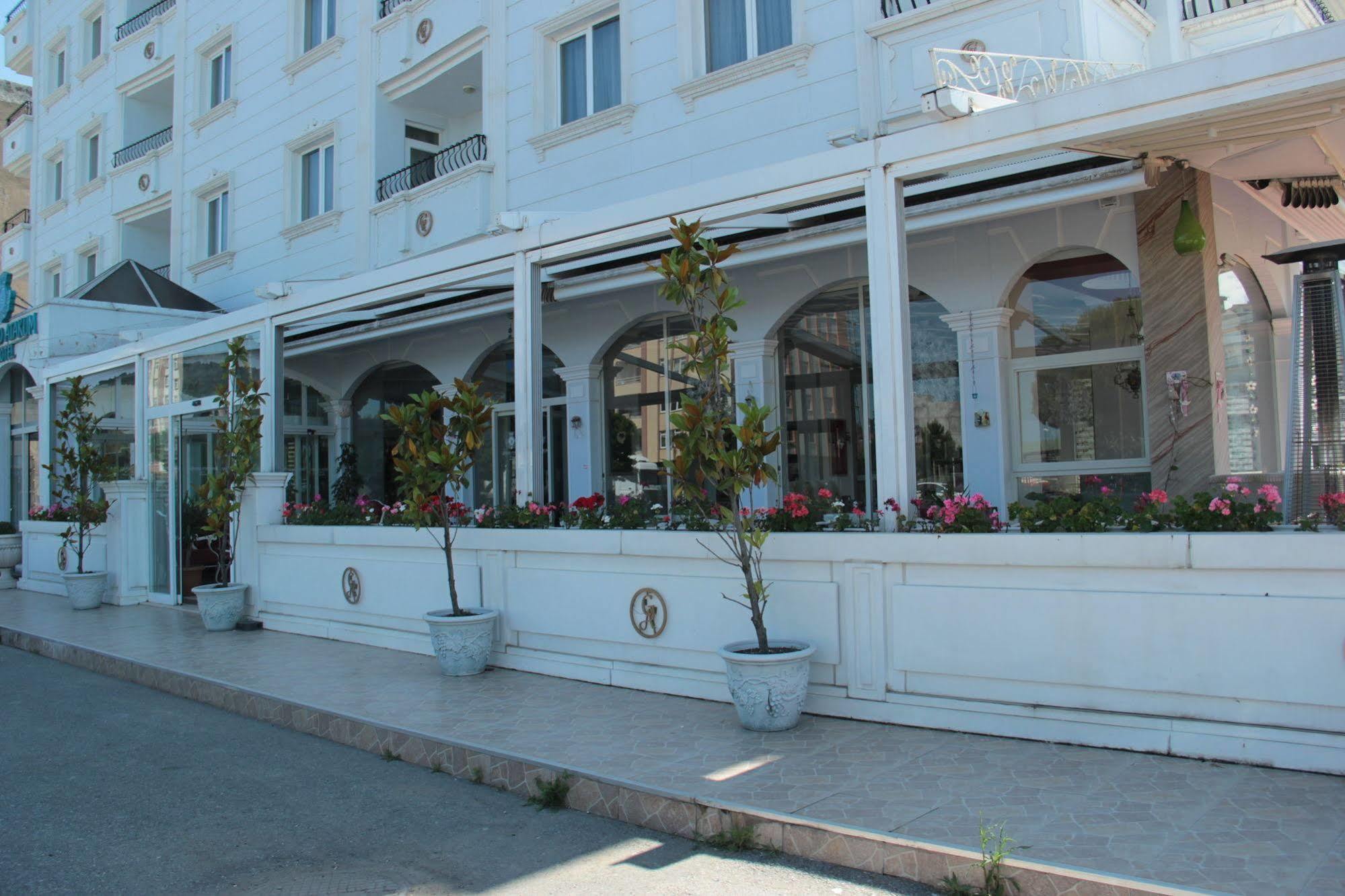 Grand Atakum Hotel Samsun Bagian luar foto